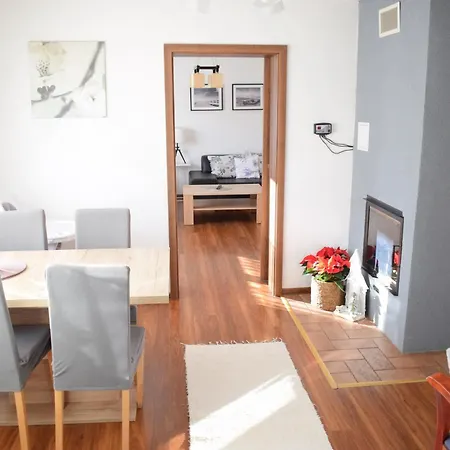 Apartment U Adama *