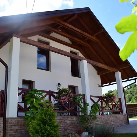 U Adama Apartment