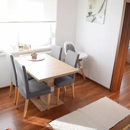 Apartment U Adama