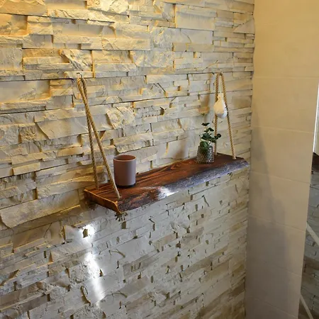 Apartment U Adama *